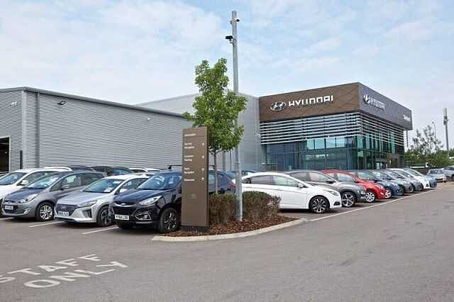 Hyundai KONA 1.6 GDi Hybrid Ultimate 5dr DCT Grey