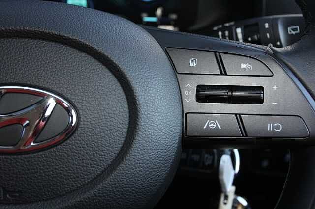 Hyundai I20 1.0T GDi 48V MHD SE Connect 5dr Black