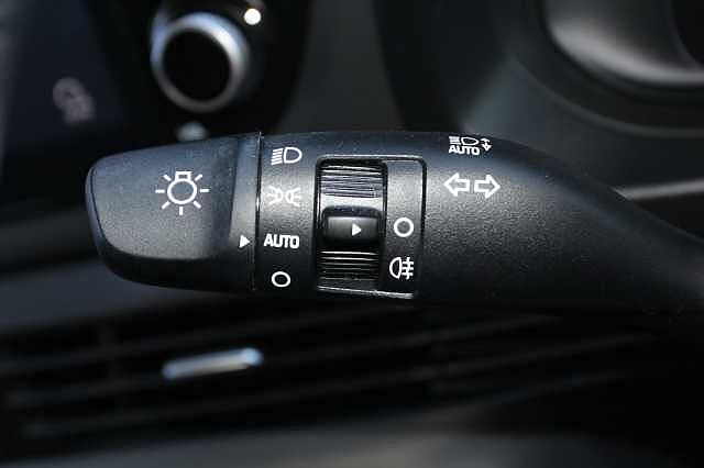 Hyundai I20 1.0T GDi 48V MHD SE Connect 5dr Black
