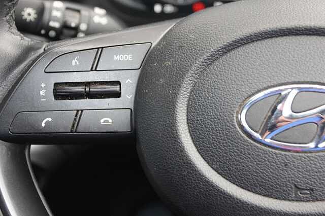 Hyundai BAYON 1.0 TGDi [120] 48V MHEV Premium 5dr Green