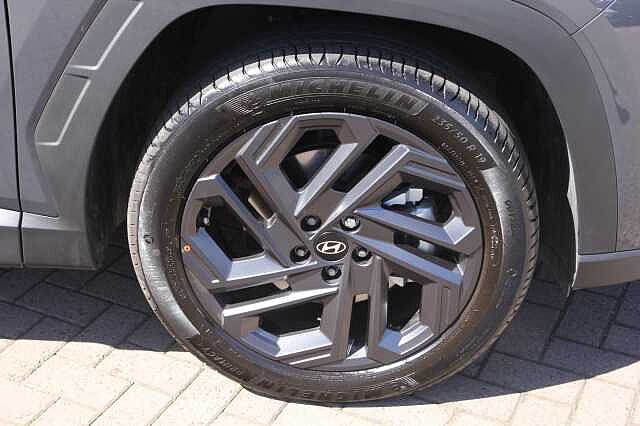Hyundai TUCSON 1.6T 239 Hybrid Black Line 5dr Auto Grey