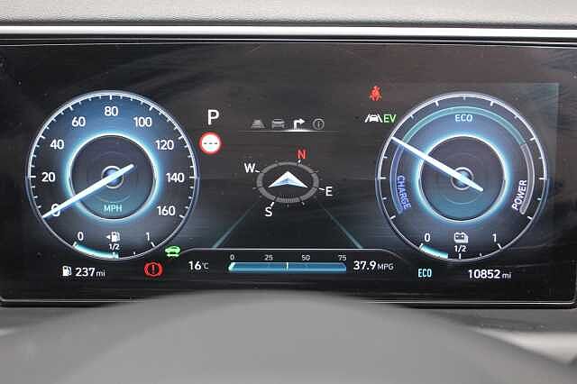 Hyundai TUCSON 1.6 TGDi Hybrid 230 Premium 5dr 2WD Auto Silver