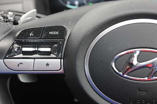 Hyundai TUCSON 1.6 TGDi Hybrid 230 Premium 5dr 2WD Auto Silver