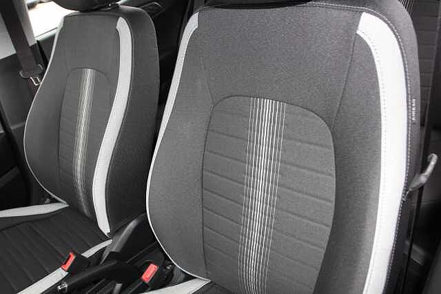 Hyundai I10 1.0 [63] Advance 5dr [Nav] Black