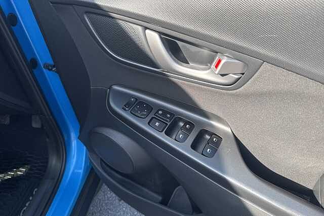 Hyundai KONA 1.0T GDi Play Edition 5dr Surfy blue