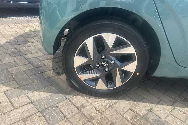 Hyundai I10 1.0 [63] Advance 5dr [Nav] Mangrove Green