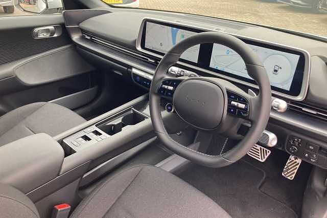 Hyundai IONIQ 6 E (228ps) Premium 77kWh (Single Motor) RWD Gold