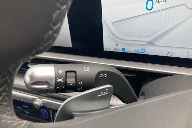 Hyundai IONIQ 6 E (228ps) Premium 77kWh (Single Motor) RWD Gold