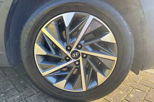 Hyundai TUCSON 1.6 TGDi Premium 5dr 2WD