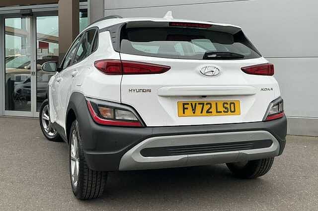Hyundai KONA 1.0 TGDi 48V MHEV SE Connect 5dr Atlas White