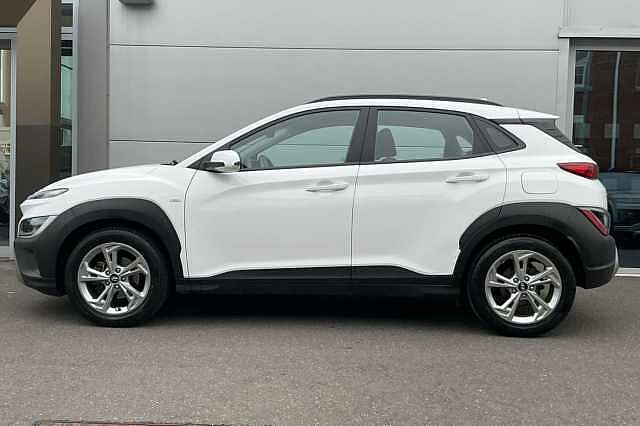 Hyundai KONA 1.0 TGDi 48V MHEV SE Connect 5dr Atlas White