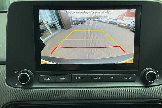 Hyundai KONA 1.0 TGDi 48V MHEV SE Connect 5dr Atlas White