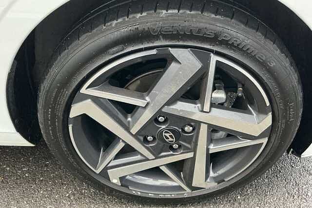 Hyundai I20 1.0T GDi Premium 5dr DCT Atlas White