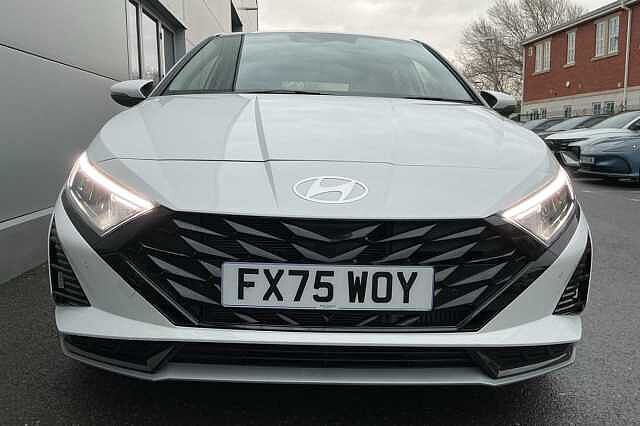 Hyundai I20 1.0T GDi Premium 5dr DCT Atlas White