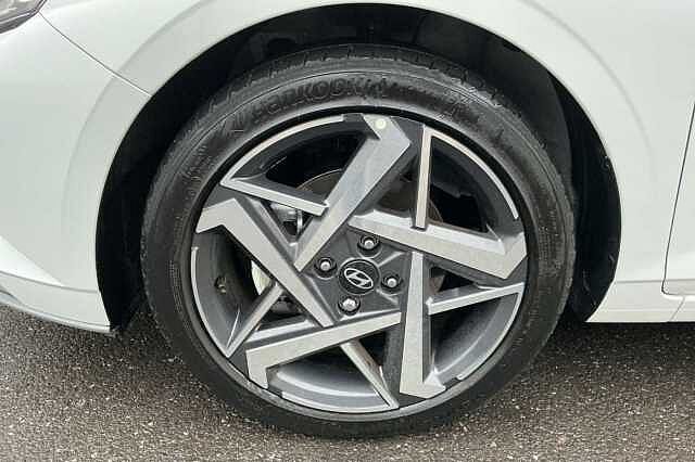 Hyundai I20 1.0T GDi Premium 5dr DCT Atlas White