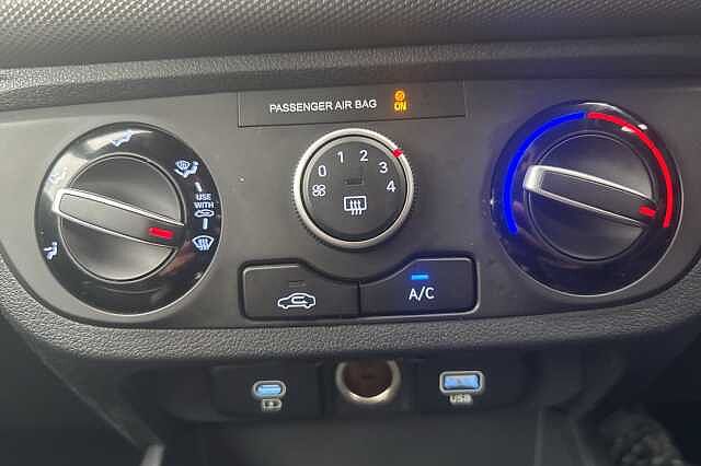 Hyundai i10 1.0 [63] Advance 5dr [Nav]