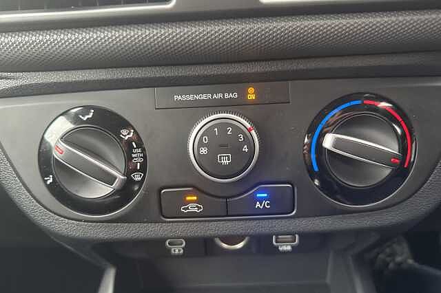Hyundai i10 1.0 [63] Advance 5dr [Nav]