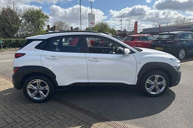 Hyundai KONA 1.0 TGDi 48V MHEV SE Connect 5dr White