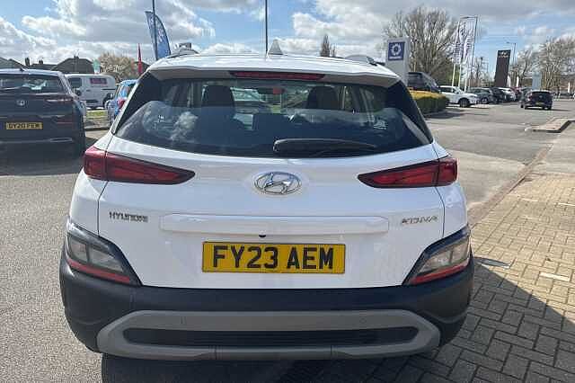 Hyundai KONA 1.0 TGDi 48V MHEV SE Connect 5dr White