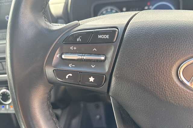 Hyundai KONA 1.0 TGDi 48V MHEV SE Connect 5dr White