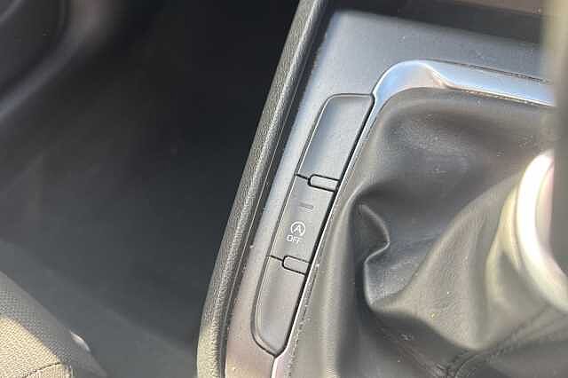 Hyundai KONA 1.0 TGDi 48V MHEV SE Connect 5dr White