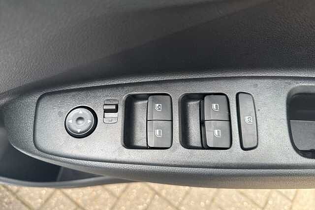 Hyundai i10 1.0 [63] Advance 5dr [Nav]