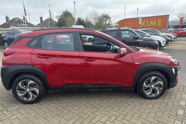 Hyundai KONA 1.6 GDi Hybrid SE 5dr DCT Red