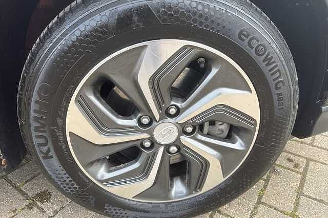 Hyundai KONA 1.6 GDi Hybrid SE 5dr DCT Red