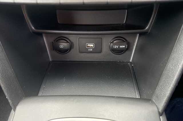 Hyundai KONA 1.6 GDi Hybrid SE 5dr DCT Red