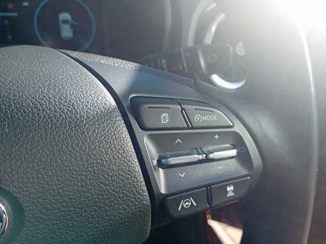 Hyundai KONA 100kW Premium 39kWh 5dr Auto