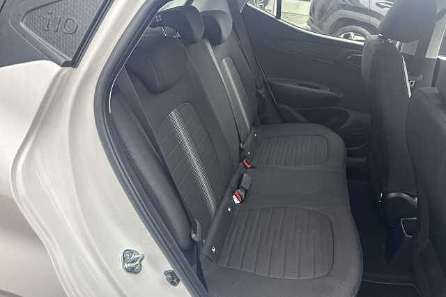 Hyundai I10 1.0 [63] Advance 5dr [Nav] White