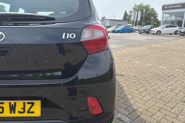 Hyundai I10 1.0 [63] Advance 5dr [Nav] Abyss Black
