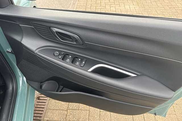 Hyundai i20 1.0T GDi Premium 5dr