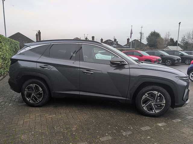 Hyundai TUCSON 1.6T Advance 5dr