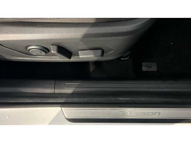 Hyundai TUCSON TUCSON 1.6 TGDi 48V MHD 180 Ultimate 5dr 4WD DCT Polar White