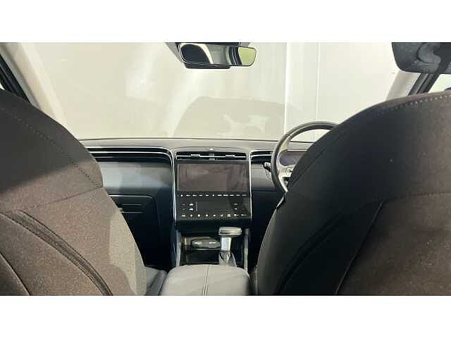 Hyundai TUCSON TUCSON 1.6 TGDi 48V MHD SE Connect 5dr 2WD DCT Sunset Red