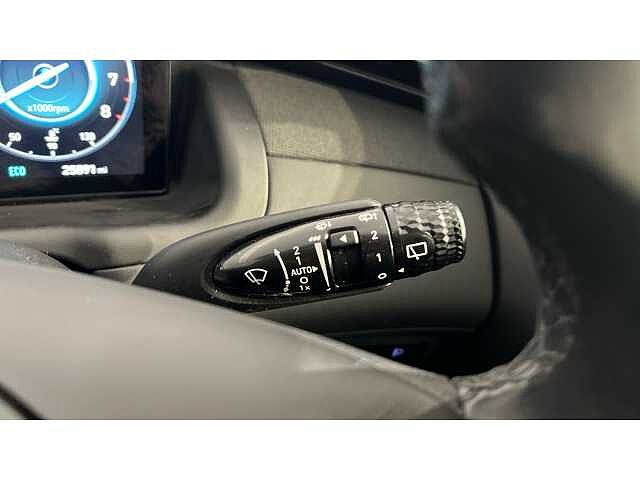 Hyundai TUCSON TUCSON 1.6 TGDi 48V MHD SE Connect 5dr 2WD DCT Sunset Red