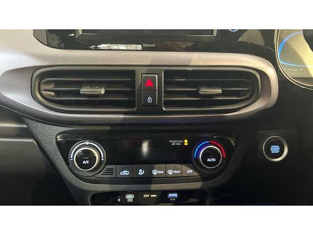 Hyundai I10 I10 1.2 [79] Premium 5dr Auto [Nav] Vibrant Blue