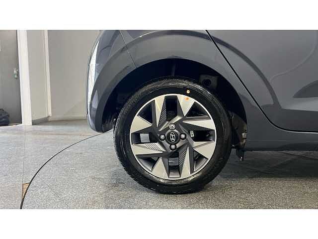 Hyundai i10 i10 5Dr HAT 1.0 MPi 63ps Advance NAV AU