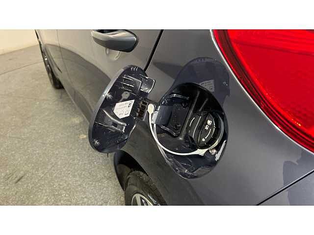 Hyundai i10 i10 5Dr HAT 1.0 MPi 63ps Advance NAV AU