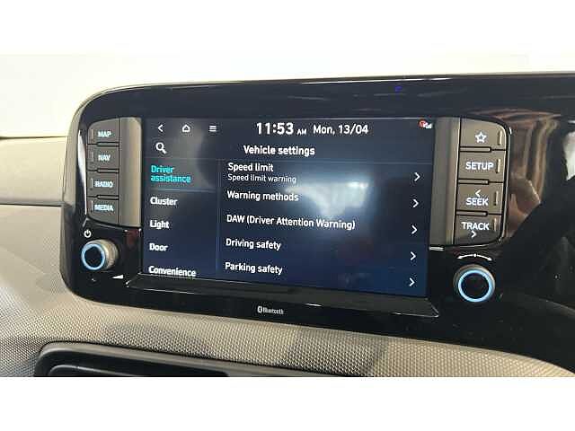 Hyundai i10 i10 5Dr HAT 1.0 MPi 63ps Advance NAV AU