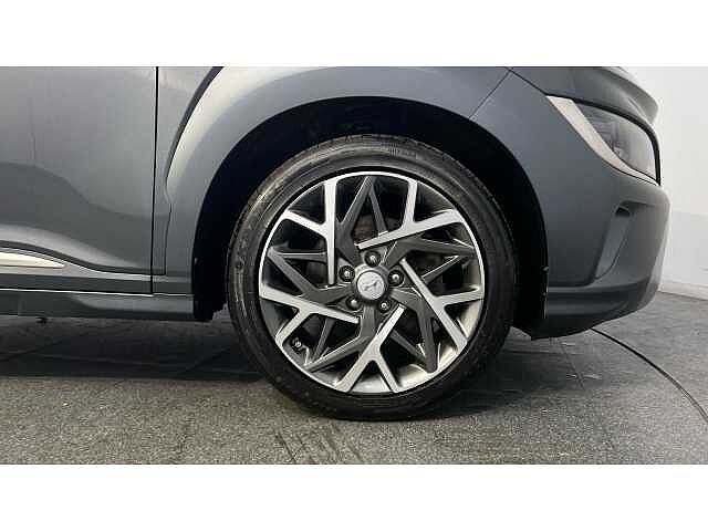 Hyundai KONA KONA 1.6 GDi Hybrid Premium 5dr DCT Dark Knight