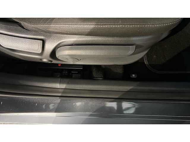 Hyundai KONA KONA 1.6 GDi Hybrid Premium 5dr DCT Dark Knight