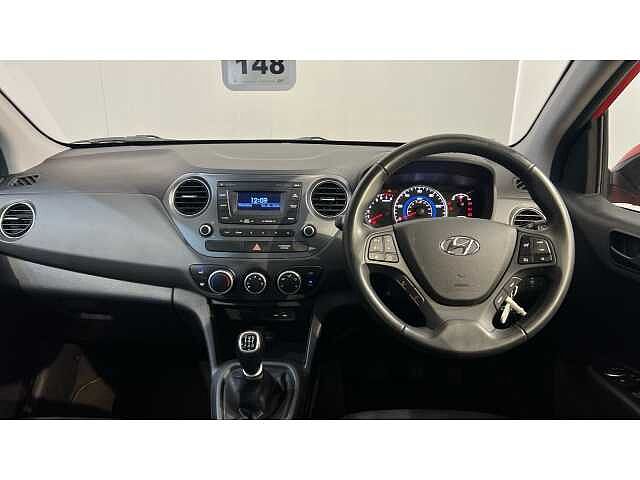 Hyundai I10 I10 1.0 SE 5dr RED