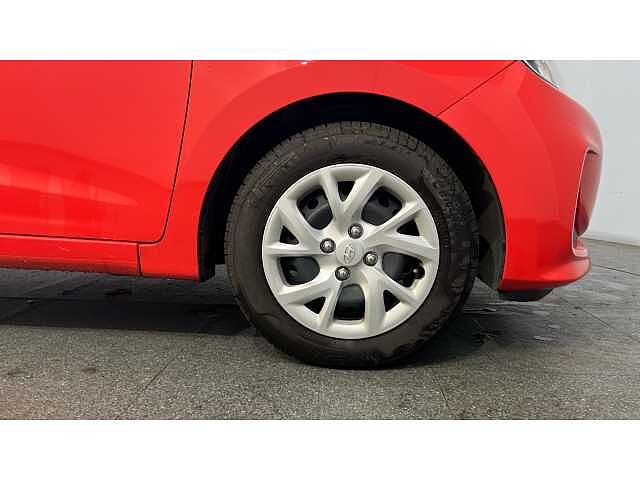 Hyundai I10 I10 1.0 SE 5dr RED