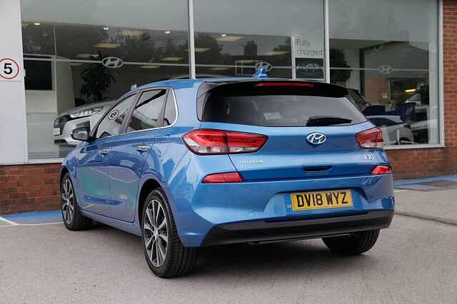 Hyundai i30 New Generation i30 1.6 CRDi (109ps) Premium