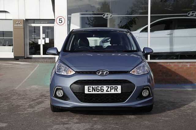 Hyundai i10 1.2 Premium 5 Door