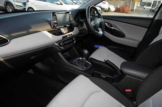 Hyundai i30 New Generation i30 1.4 T-GDi (140ps) SE Nav