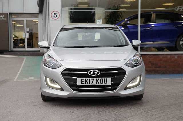 Hyundai I30 1.4 S Blue Drive (100 PS) 5 Door Silver