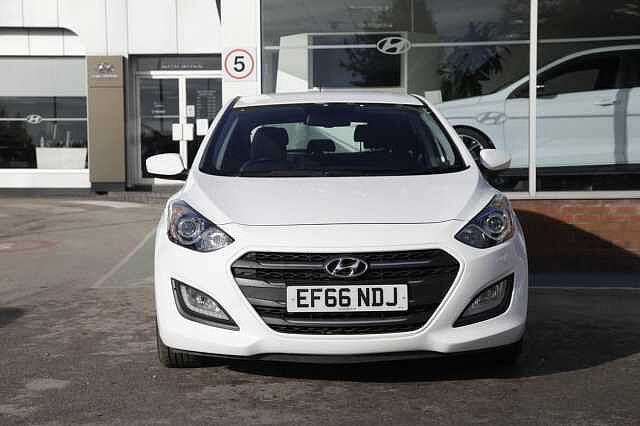 Hyundai i30 1.6 SE (120 PS) 5 Door